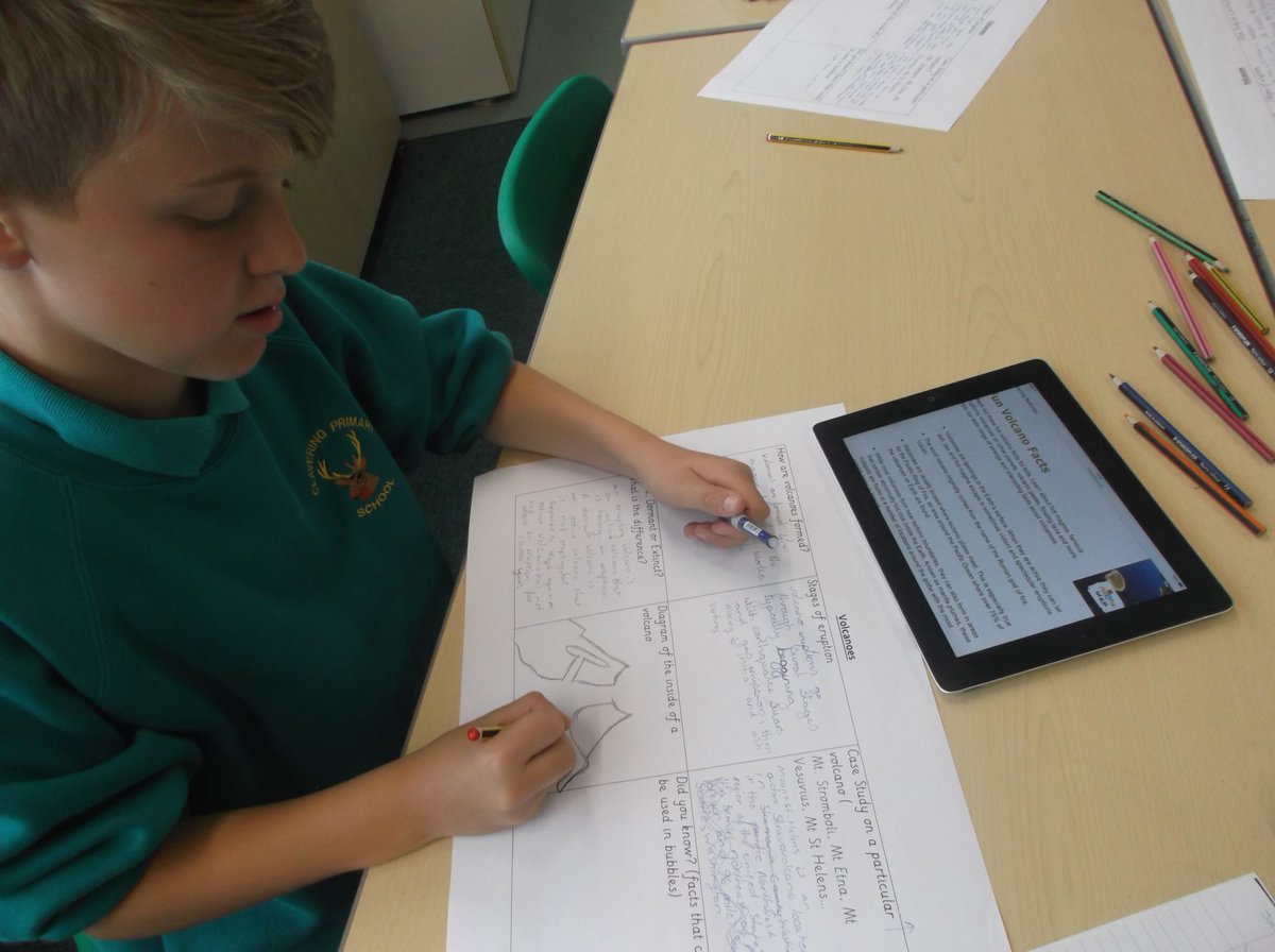 ClaveringTS27's tweet photo. #6GD
We have been using the i-Pads to collect some information about Volcanoes. We are then turning our research into a non-chronological report. Check back next week to see the finished product! https://t.co/APqnC05YdC
