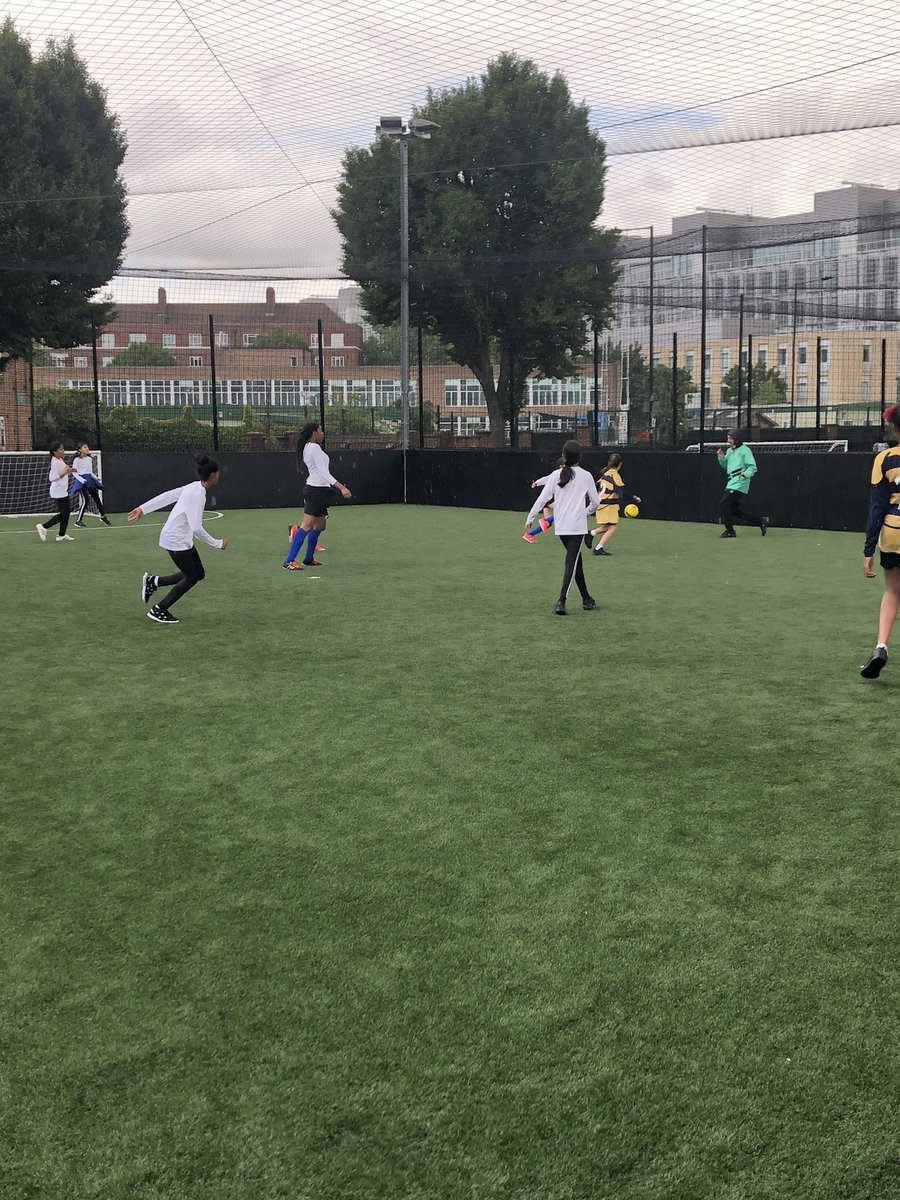 BelmoreAcademy's tweet photo. What a great day we had @PFShepBush for the QPR Schools Women’s World Cup! The girls played with great determination and team work representing England and managing to make it through to the top 8 schools. @QPRtrust @QPRPrimaryStars @Lionesses https://t.co/ym3ON3HBWC