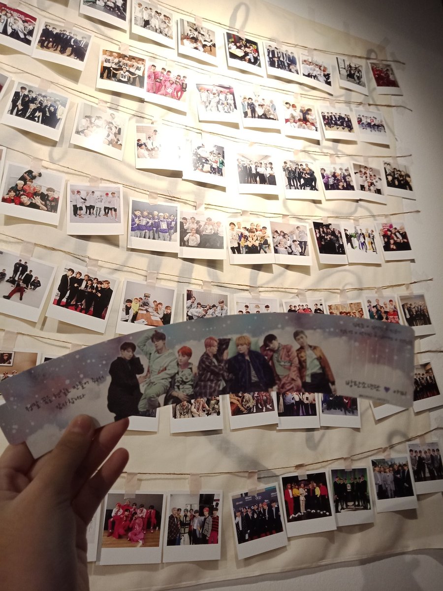 1b06ts_957's tweet photo. @MemorylaneBTS
#MEMORYLANEBTS
The decorations are gorgeous!!💕Went for all three days and it was pretty crowded but really enjoyed myself there! Thank you to all admins for their time and effort put into organising and decorating this event!😄😄 https://t.co/KlI4Yx0OPT