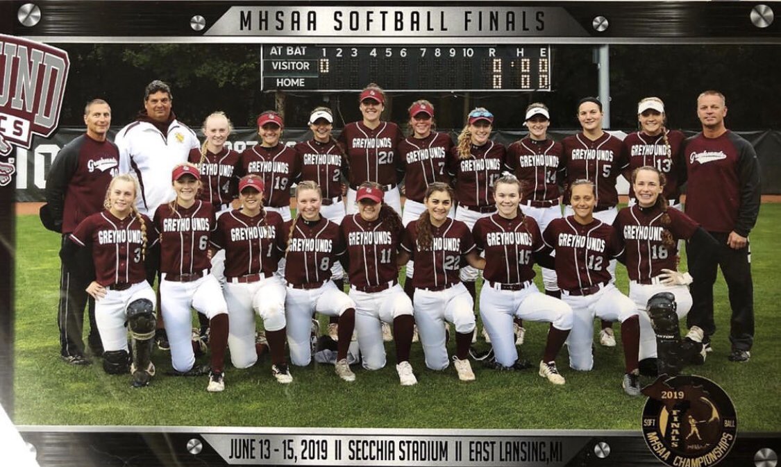 we had a great season finishing 39-4   we will miss you seniors!❤️