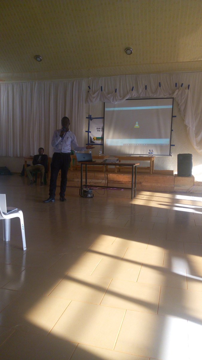 shrwanda2015's tweet photo. Programme manager @we_talk_series #Joseph Kasaija sharing the experience of Signs Language in SRHR services. @Katja_Iversen @daktari1 @AMREFUSA @ncpdrwanda https://t.co/cleyGFL9xB