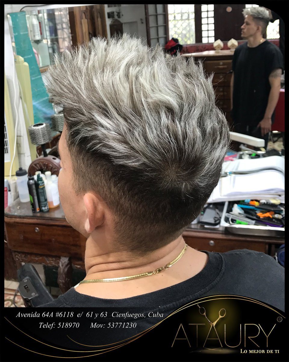 salonataury's tweet photo. Ilumina tu #cabello dándole un toque natural y con movimiento,el #cosmetólogo #Ataury te ayuda a elegir tú #estilo y a mostrarlo con actitud #ArtistaDelCabello @Lanza @salonataury @Kenra_Haircare #ConversaConElCabello #estilo @SamVillaPro #colorimetría @olaplex https://t.co/TQMG93qOqK