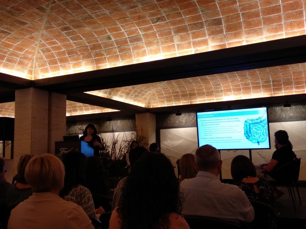 marinafigbes's tweet photo. L’Equip de C. d’Infecció de @htrueta hem presentat 2 comunicacions orals a la IX Jornada Catalana i VII Nacional de #ACICI: una sobre el projecte de MERE AP-Hospital @icsgirona i una altra sobre les accions de control d’infecció per a l’abordatge de brot per KPB-C a neonats 🦠 https://t.co/4lSaXHHUww