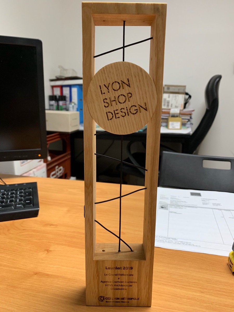DissidentiaLyon's tweet photo. Le Prix du Jury de cette 10ème édition du #lyonshopdesign pour Dissidentia avec l’identité du @grandrefectoire, le restaurant du Grand Hôtel Dieu !
Un grand bravo à Damien Carreres pour son magnifique travail d’architecture intérieure et à Franck Vella du cabinet HTVS ! https://t.co/ZIMTX9EVFl