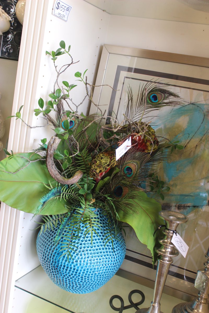 FLASH SALE FRIDAY!  Today only - all arranged florals 15% off!!