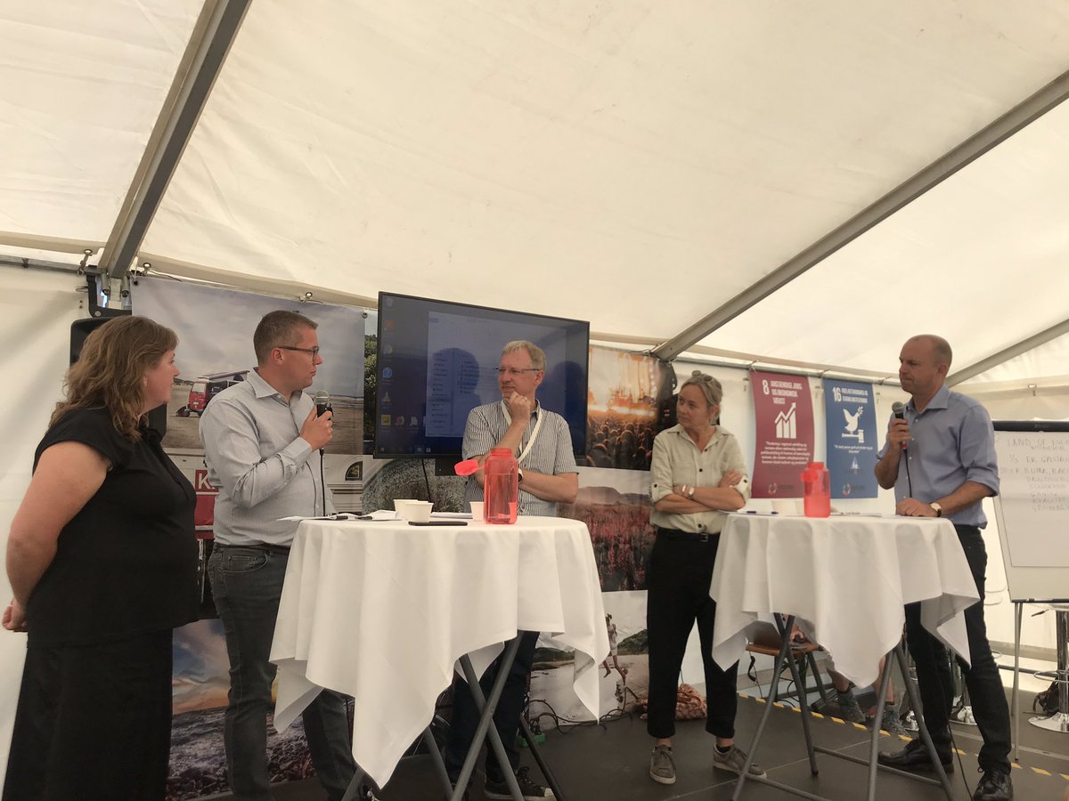 JA! #dkfood kan give lyst til Danmark🇩🇰🌎 Vi skal byde velkommen til at flere turister kan ‘smage’ vores stærke position for fødevarer på #økologi kvalitet og sikkerhed, bæredygtighed, gastronomi og ikke mindst måden vi samarbejder og deler viden. Go! 🤗 #dkpol #FM19dk