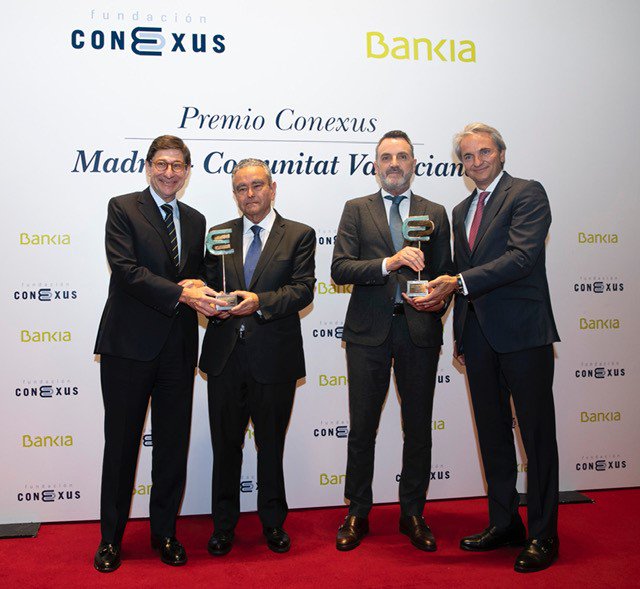 jimenezmarcoj's tweet photo. Muy orgulloso de recoger en nombre de @lanzaderaes, el premio @FConexus como reconocimiento por cohesionar un ecosistema de emprendimiento e innovación en la Comunidad Valenciana. 🔝👏 https://t.co/6oHSoFlWTr