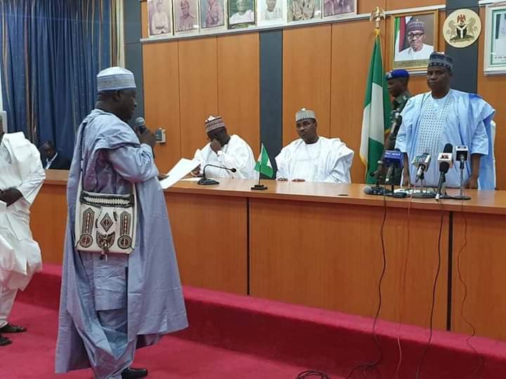 Nasirmagori's tweet image. Gov. Tambuwal swears in new SSG, CoS and 26 commissioners.

Congratulations Honourables