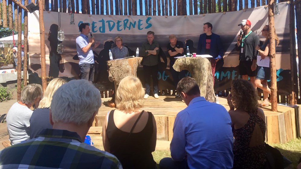 Borgmester Henrik Rasmussen: “De gamle foreninger skal ikke bare have Folkeoplysningstilskud, bare fordi de plejer, hvis ad hoc-frivillige-projekter bedre ka tiltrække børn og unge” men de gamle ER stadig relevante for #børn og #unge og giver et #ståsted #vierduf #fmdk #dkcivil