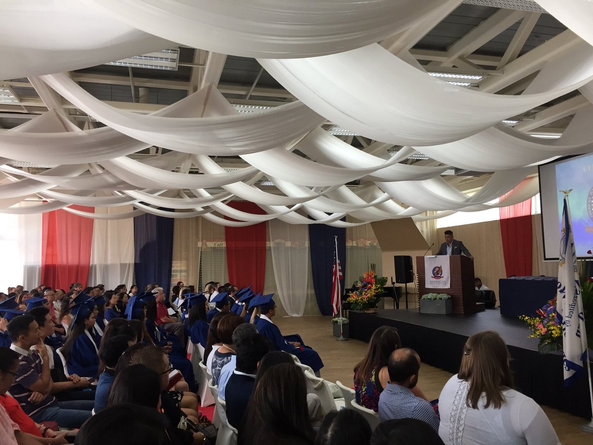 ShevonWilson's tweet photo. An inspiring speech to the graduating class. Remember to write your own story from your heart. #redbrick125 #rm311 @aishongkong https://t.co/iP5IfHBXxZ