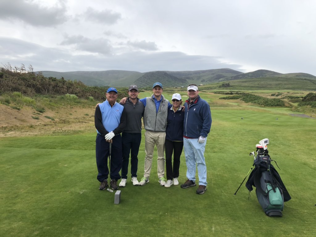 Glancy family playing @HogsHeadGC one of the newest courses on the Southwest of Ireland to finish off their weeks golf with <a href="/CarrGolfTravel/">Carr Golf</a> abroad <a href="/KerryCoaches/">Kerry Coaches</a> ..... what a picturesque place to round off the great week