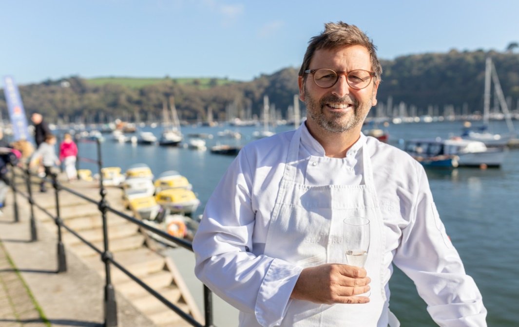 Find foodie heaven in Dartmouth this summer!

<a href="/visitsouthdevon/">Visit South Devon</a> <a href="/TheSeahorsePub/">The Seahorse</a> <a href="/greenwayhouse/">Greenway House</a> <a href="/DartFoodFest/">Dart Food Fest</a> <a href="/cafealfresco/">Cafe Alf Resco</a> @SharphamWines <a href="/bayardscove/">Bayards Cove Inn</a> @RockFishDart <a href="/DartMarina/">Dart Marina Hotel</a>

#dartmouth #devon #foodie #food #drink #ocean #dining

grow-media.co.uk/food-drink-exe…