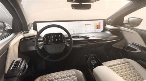 Gasgoo_com's tweet photo. EV startup @BYTONcars on June 13 officially opened its design center in Shanghai and unveiled the interior photos of its first production model #bytoncars M-Byte. #BYTONMByte #BYTON #gasgoo https://t.co/FGG04yRd4f https://t.co/F1fVZ16uUy