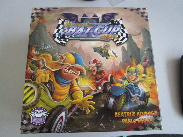 Darkstoners's tweet photo. ¿QUÉ? ¿Que @mystical_games va a enviarnos ya mismo el #BatCup? Dijeron que entregaban en junio y entregan en junio. Así da gusto... Y pedazo de actualización que han sacado 😍  https://t.co/iCx9ujQKAZ https://t.co/UvWSfipjh7