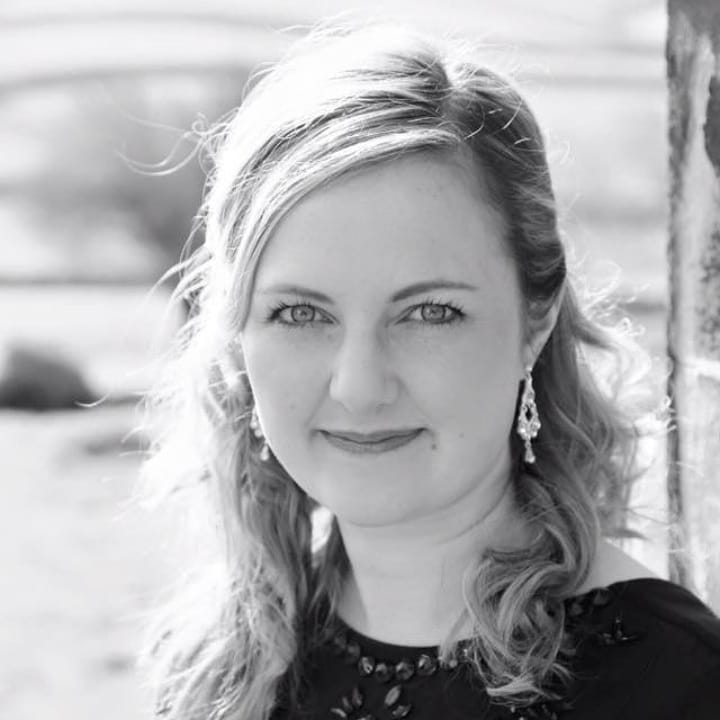 SongPath's tweet photo. Clare Eccles is a soprano and choir leader who will not only be singing with us on Sunday, but has also been working with a singing group from a local branch of @MindCharity over the last few months.
@mindinfurness will also be joining us with Clare on Sunday's #SongPath...(1/3) https://t.co/JXTQlyPFJ0
