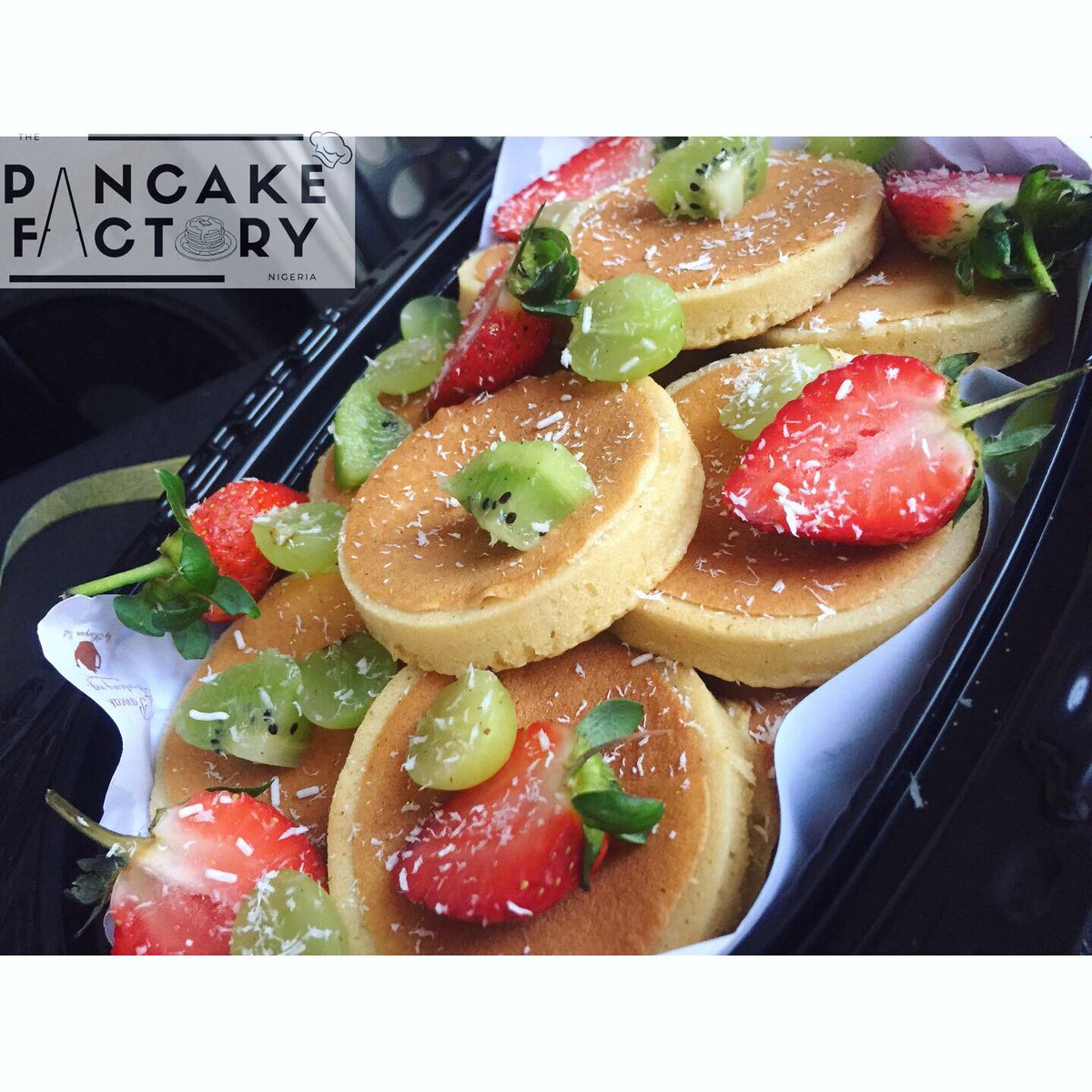 TeeGalii's tweet photo. Long Time No See 😏
.
.
.
.
. 
Good News ??? Yeah! We’re BACK! 🎊🎉
A retweet would go a long way ☹️😏
#pancakes 
#thepancakefactory 
#cakesinabuja 
#abujabaker https://t.co/sPGcWCBYxr