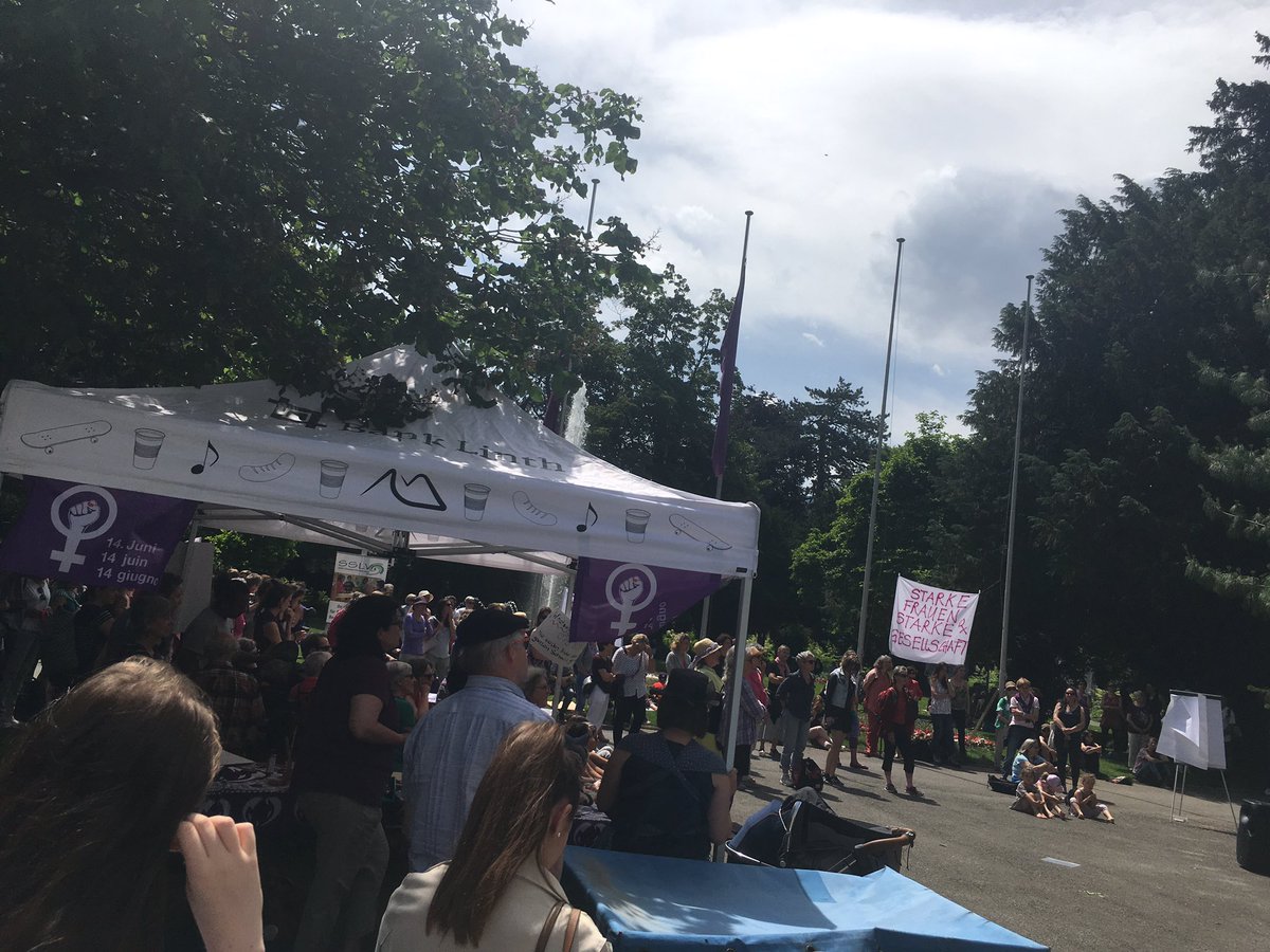 Von wegen in unserem „konservativen“ Kanton passiert nichts... 
#14Juni2019 #Gleichberechtigung #Frauenstreik #glarus