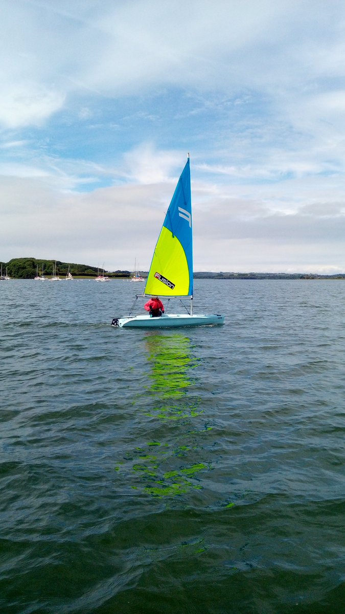 rutsailschool's tweet photo. Ladies who launch this morning. https://t.co/jNUkhK69go