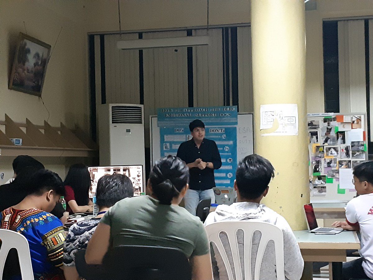 upalyansa's tweet photo. Next up, the Secretariat Comittee. Councilor Relente and Councilor Pagaduan will present for the committee.

First to present is Councilor Relente.

#USCWatch https://t.co/s5ZPNHpyMU