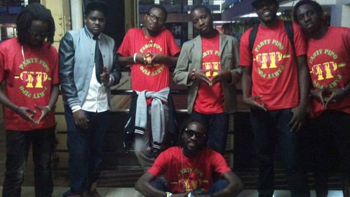 EntPipo's tweet photo. Olace yo t-shirt order today... https://t.co/aU9W82Jw8z