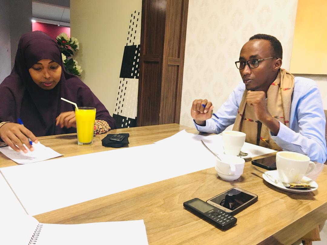 hogeso1's tweet photo. #HOGESO's weakly executive meenting held yesterday, chaired by deputy chairman.
We facused on a training (how to select a faculty) which we make annually 4 the School graduators to enhance their capacity in order they select their suitable faculties.
#Somalia
#Vision4SomaliaYouth https://t.co/hLT9DHf89A