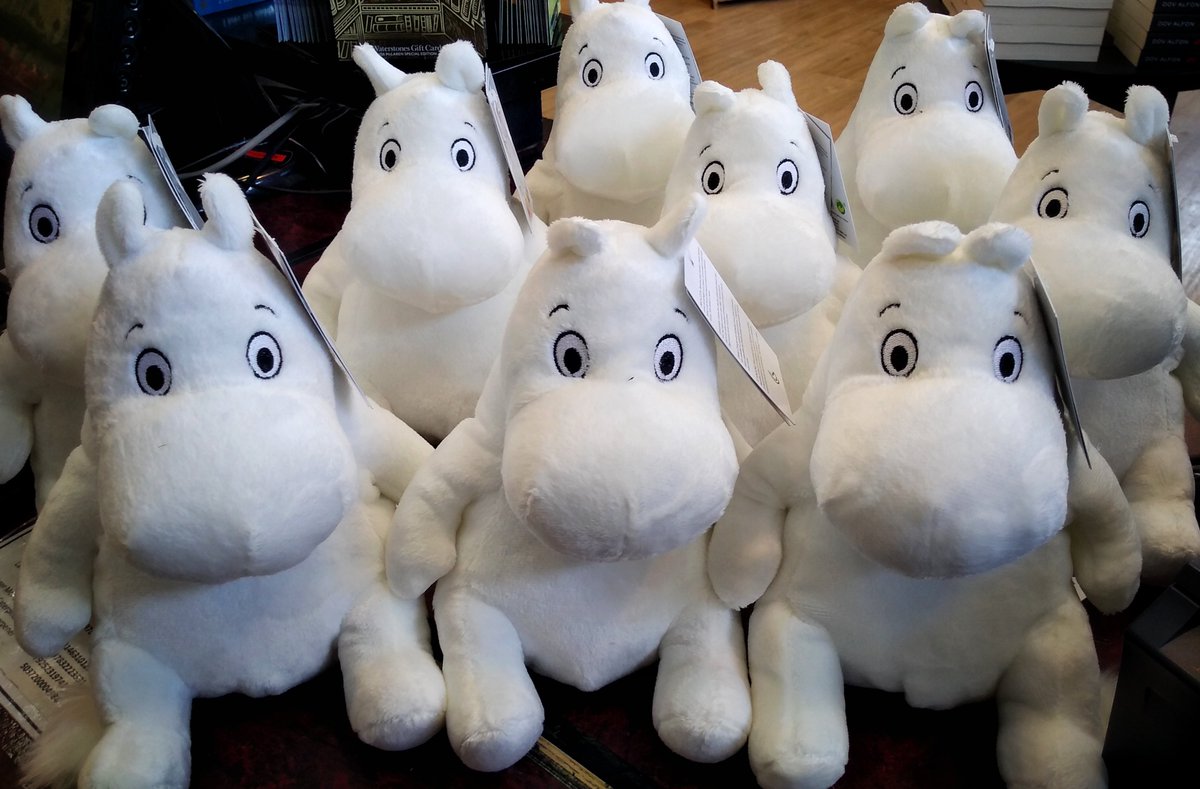 Do you ever have the feeling that you're being watched..?
#Moomin  #Moominvalley #tovejansson #stopstaringatme