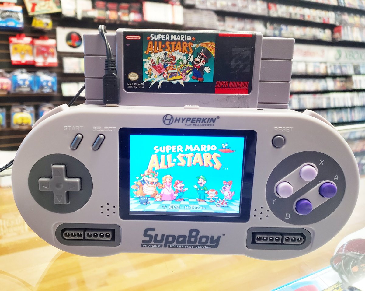 It's a suuuuuuuuuuupaBOY...⚡
#snes #newarrivals #justIN #oldtownwinchester #winchesterva #backtothemedia #supaboy #snes #n64 #nes #supermario #marioallstars #hot #retrogamer #handheld