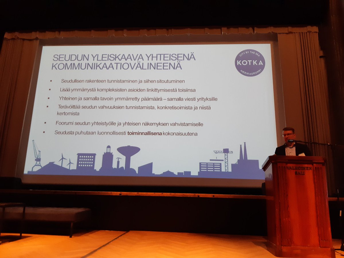 bemine_project's tweet photo. Seudullinen yleiskaava on Kotka-Haminan seudulla muodostunut hyväksi foorumiksi seudun eri toimijoille, kertoo @paulikorkiako. Keskustelussa painotettiin myös seutulaisuuden määrittelyä 
#bemineproject https://t.co/csm9Kd9fLO