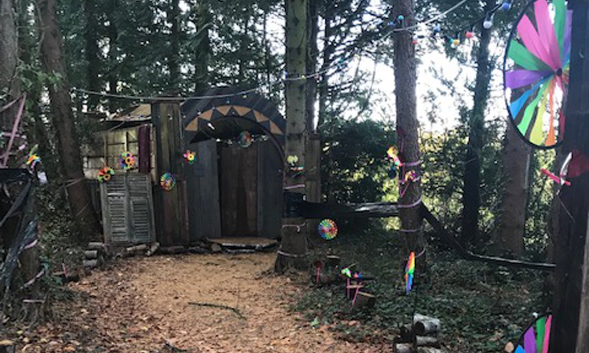 FearFest_Evil's tweet photo. FearFest-Evil is strictly for over 16's, but we do have a family-friendly Halloween trail for the younger children over Halloween.

Tickets only £8 (no charge for accompanying adults)

https://t.co/KjdB3eUUHG

#Chepstow  #Halloween #KidsHalloween #FamilyHalloween #Halloween2019 https://t.co/WKoT6WPBIk