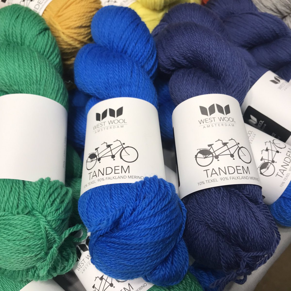 surfguna's tweet photo. The cyclist in me “needs” this yarn #woollinn #ibike #iknit https://t.co/WDsuy52uRS
