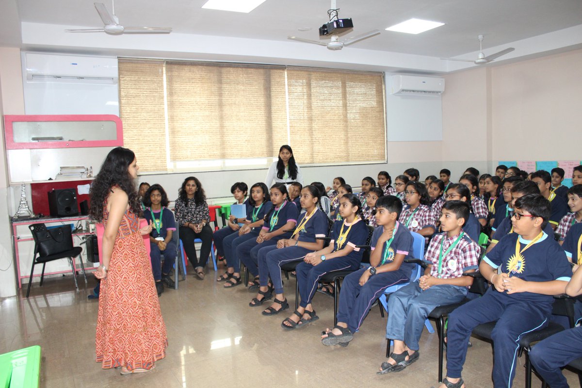tismumbai's tweet photo. An interesting workshop conducted by PETA this week taught our students not only to preserve the environment but also to make it a more animal-friendly place simply by caring for them.

#ThakurInternationalSchool #Cambridge #PETA #workshop https://t.co/u1NqBhLXla