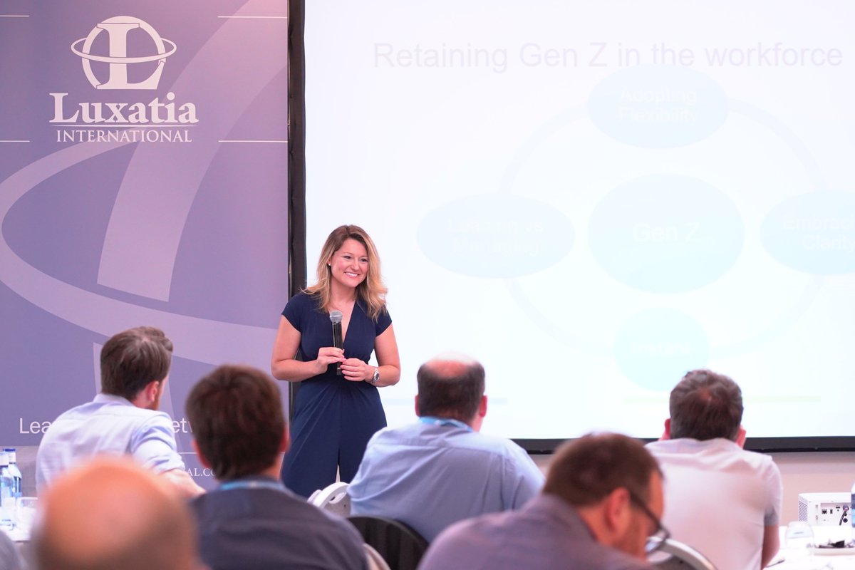Luxatia_intl's tweet photo. Charlotte de Brabandt from @ism explaining why #digitization is essential for supply chain transformation projects within the workforce now at the #WDPS2019 https://t.co/K9lZPE0ZsX