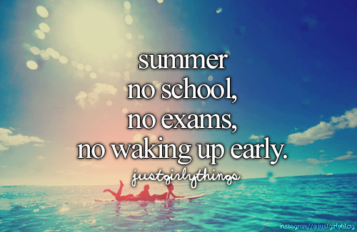 CamilleReporter's tweet photo. Happy Friday everyone... and last A-day ever for seniors!
#summeriscoming https://t.co/ij2qcp20m4