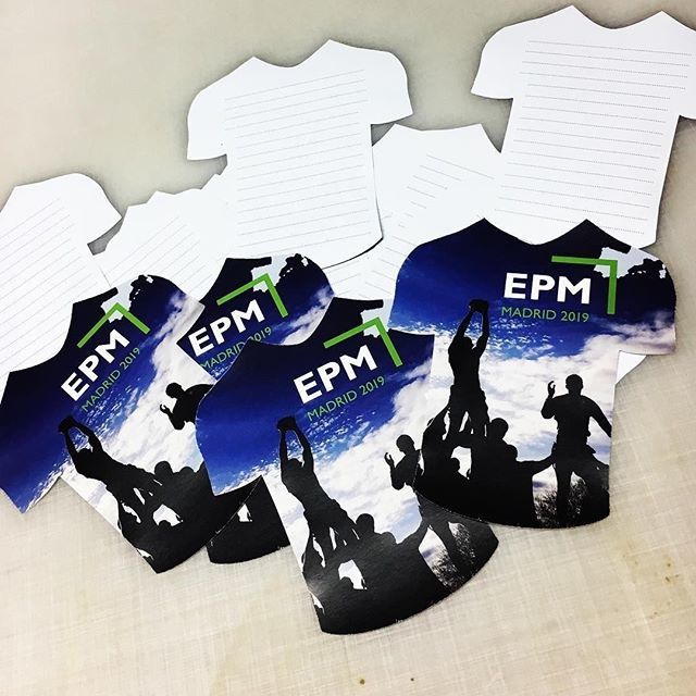 StickerShopUK's tweet image. Die-cut Double sided Print. Premium Paper Stickers #paperlabels #paperstickers #stickerprinting #ecofriendlystickers #cheapstickerprinting #diecutstickers #diecutting