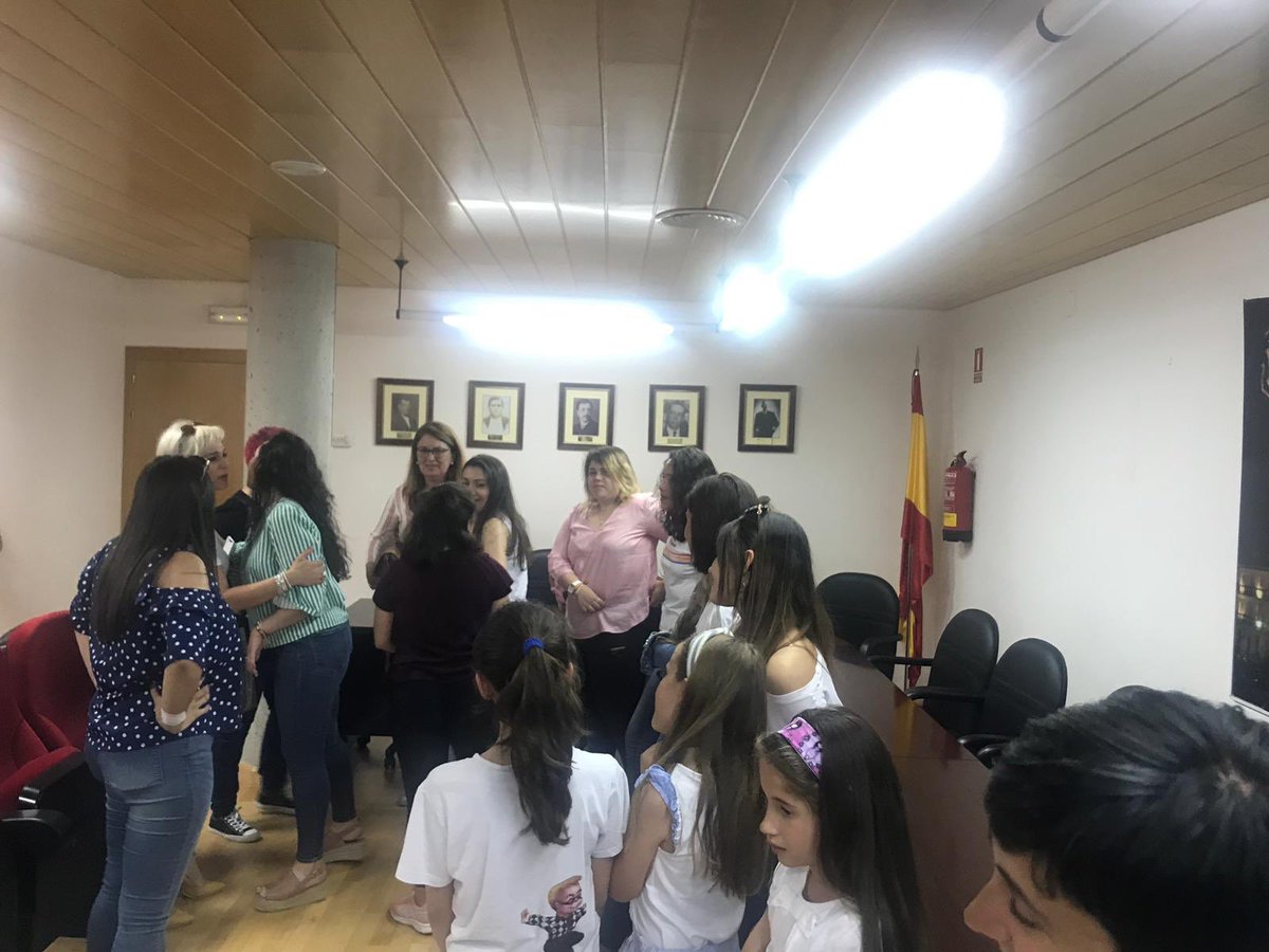 ¡Ya conocemos las nuevas cortes infantil y juvenil 2019 q representarán durante el próximo año a San Clemente! Ayer se celebró el sorteo con la presencia de las cortes salientes ¡Enhorabuena a todas! 👏👏👏 #SanClementeSomosTod@s #SanClementeEstáDeModa