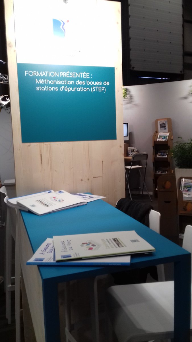 Formations_Eau's tweet photo. #Méthanisation des boues de stations d'épuration #STEP : une présentation des formations @OI_Eau au salon @expobiogaz les 12 et 13 juin était proposée. Suivez notre actualité et dès la rentrée, venez nous rencontrer dans d'autres salons nationaux ! https://t.co/HzjP72BzTQ https://t.co/gYpobZrINQ