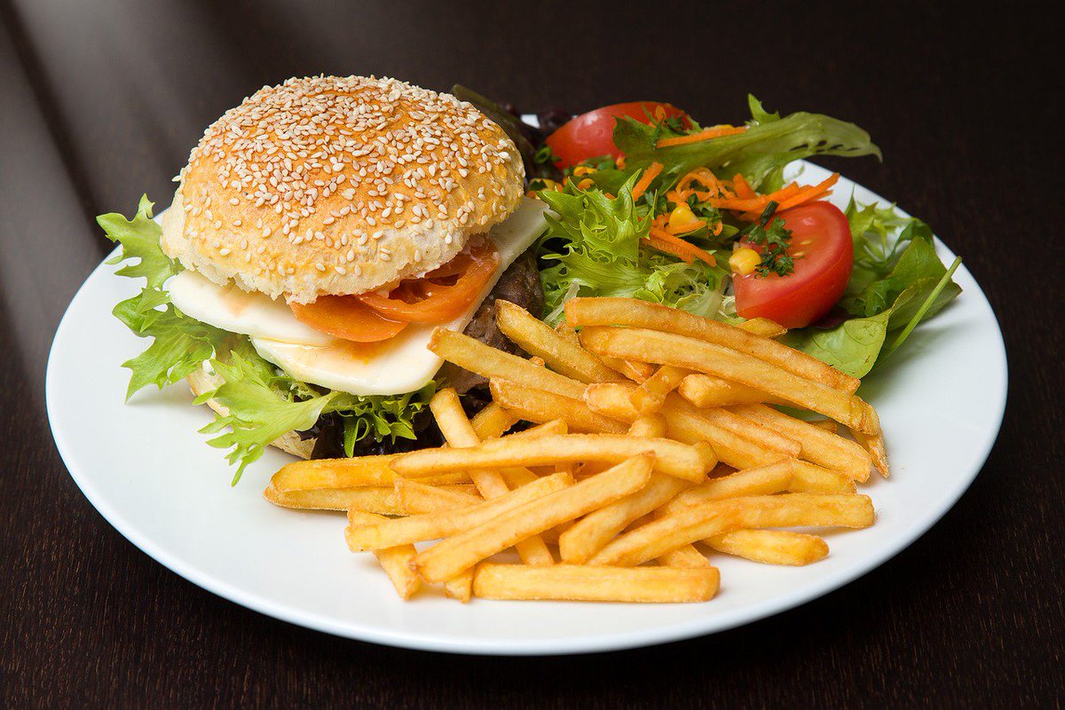 talklift's tweet photo. Your customers will be so excited when they find out you have a Chatbot for your business to help them place their orders and get them delivered.
follow this link to see how foodie bot works
https://t.co/tCLhBUvzAv
sign up on https://t.co/rZWQ53lgjM
#Chatbot
#TalkLift https://t.co/dm3vME3ulx