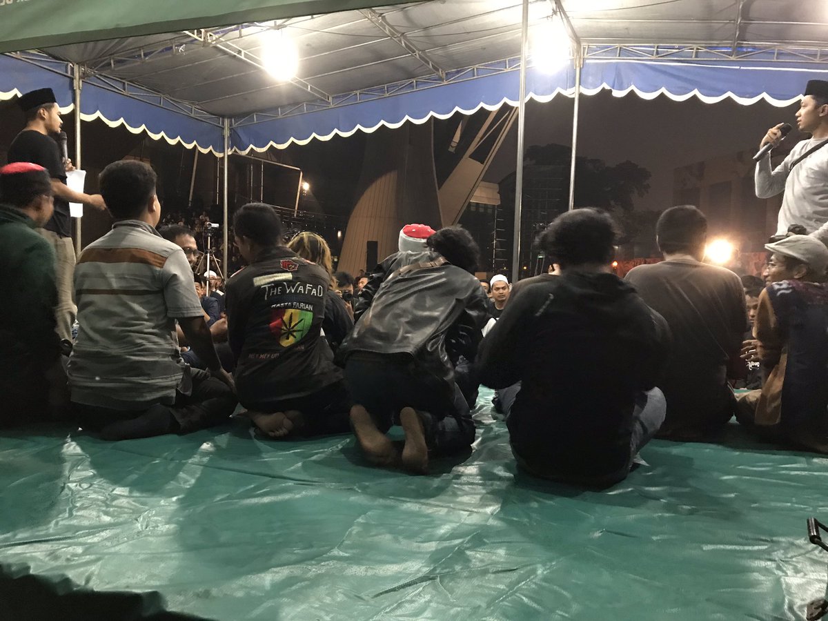 masnashir's tweet photo. Preparation for workshop @kenduricinta #KCJun as Simbah Nun asked us to do. #TanahAirAlloh https://t.co/tjWdrEJJrX