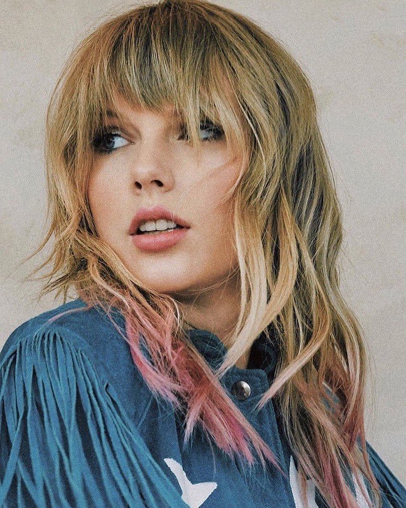 TSTheErasTour's tweet photo. ๐ Lover ๐ #Lover #PreoderLover ๐น
๐ธ: Valheria Rocha https://t.co/0WJ6XhBKMv