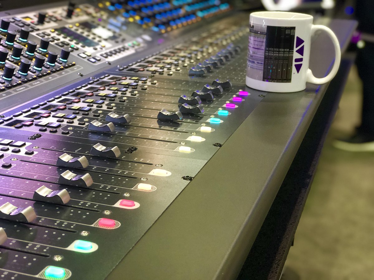 M_Miller24's tweet photo. Pro Tools mug spotting on the Venue | S6L -48D at @infocomm #TeamAvid #infocomm #avid @Avid @AvidLiveSound https://t.co/7ILq081s29