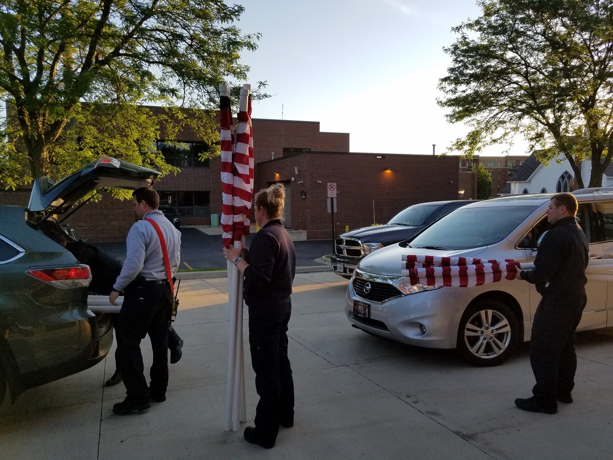 LPHSEF's tweet photo. Honored to take part in the Flags for Roselle Flag Day installation. #WeAreLakePark #FlagsforRoselle https://t.co/4oLD6CWwZB