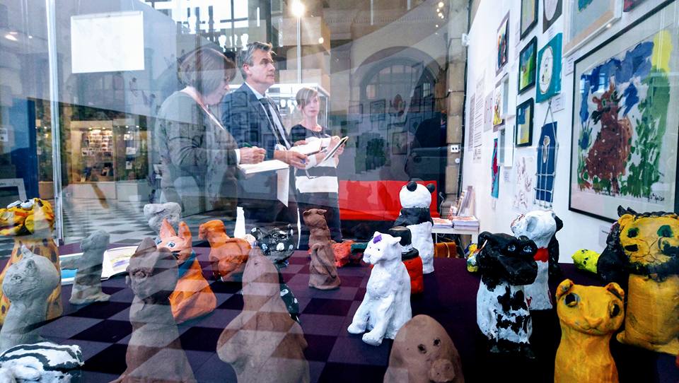 BradfordMuseums's tweet photo. The Friends of Bradford Art Galleries &amp; Museums are proud sponsors of #YoungOpen 2019. This year they will choose a winning entry to feature on a greetings card &amp; to be sold at various locations around #Bradford. Get your art in! https://t.co/tW7meA7fpP @FOBAGAM #cartwrighthall https://t.co/cfqKSL3qN8
