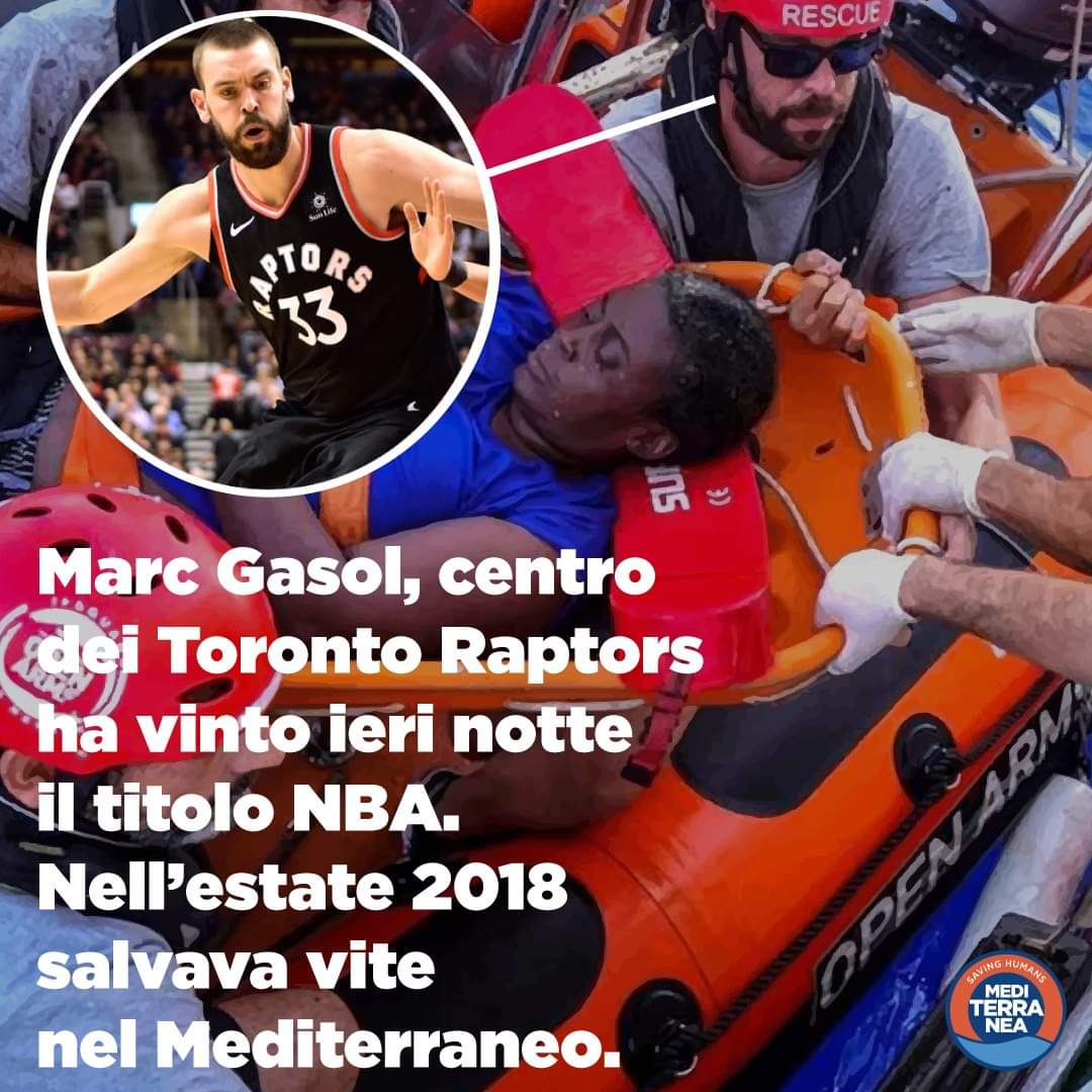 🏀 <a href="/MarcGasol/">Marc Gasol</a> è il centro dei <a href="/Raptors/">Toronto Raptors</a> e ieri notte ha vinto il  titolo NBA. 

La scorsa estate ha passato la maggior parte della "off-season" con <a href="/openarms_it/">Open Arms IT</a> salvando vite umane nel Mediterraneo.

Tutti i calciatori della Serie A possono prendere esempio.

#FreeMareJonio
