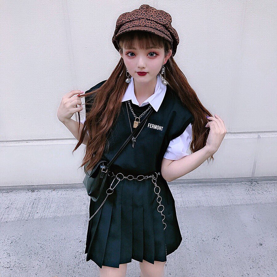 aimitus71's tweet photo. スタッフスタイル更新したよ♥️
プロフィールのURL貼り付けてるので
そこからページみれるからっ
できればチェックして💦💚💚💚
推して🥺
また一位とるぞー！
全ておすすめです。
プロフィールのURLから
お買い物もできるよん♫
#WEGOアウトレットパーク倉敷店
#スタッフスタイル #PR
 
#拡散希望 https://t.co/HKOwtv10sC