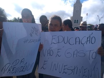 Ver imagem no Twitter