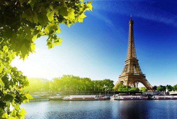 YoungoParis's tweet photo. J-7 avant l’été les amis. Pour tous vos déplacements en @iledefrance ayez le réflexe Youngo et déplacez vous sans polluer cet été #greenlife #vtc #application #startup https://t.co/hulG7UWaI6