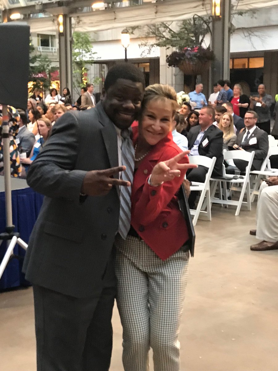 SSAW’s Stefan Mascoll and Sheriff Kincaid celebrating Leadership Fairfax’s graduation!