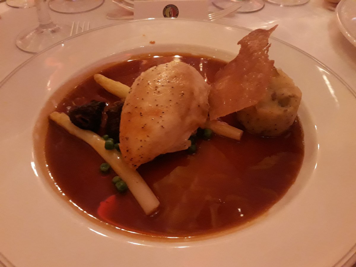 seashells2008's tweet photo. @NestleToquedor #toquedor2019 #GOKAT https://t.co/8vkotLwJQ0