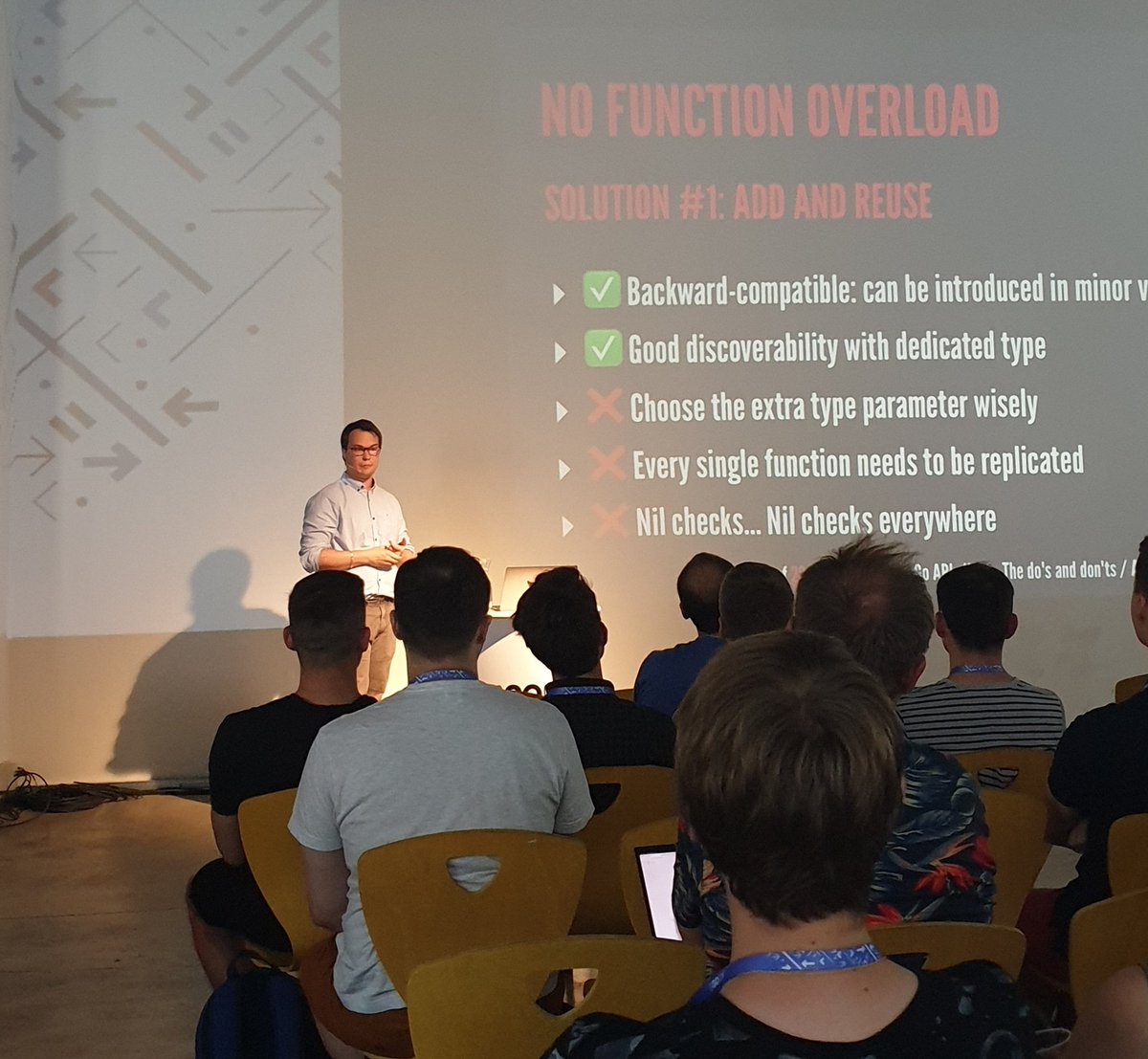 gogoconf's tweet photo. It's @aseure turn to share his insights of do's β
& don'ts β of developing a #go #API client on #gogoconf stage https://t.co/Xdqhp9EBnj