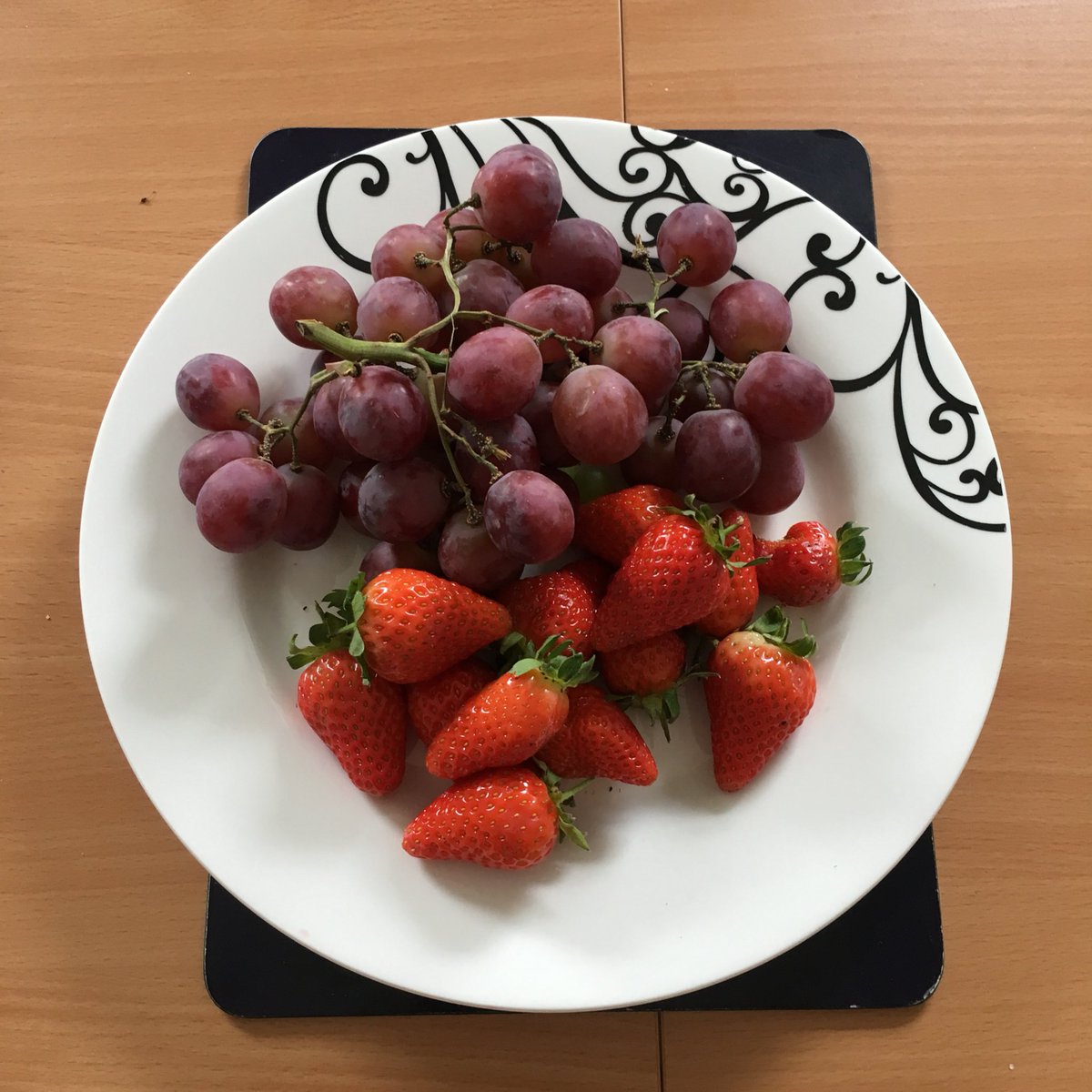 Fruity feel good Fridays in our CCU - staff  bringing in fruit to share amongst the team#staff well being#healthy choices